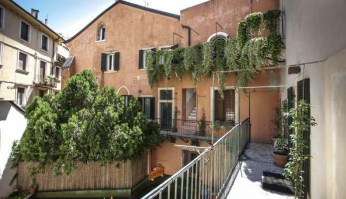Cortiletto Lägenhet Verona Exteriör bild